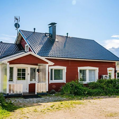 Hommala Villa Raiskio Buitenkant foto